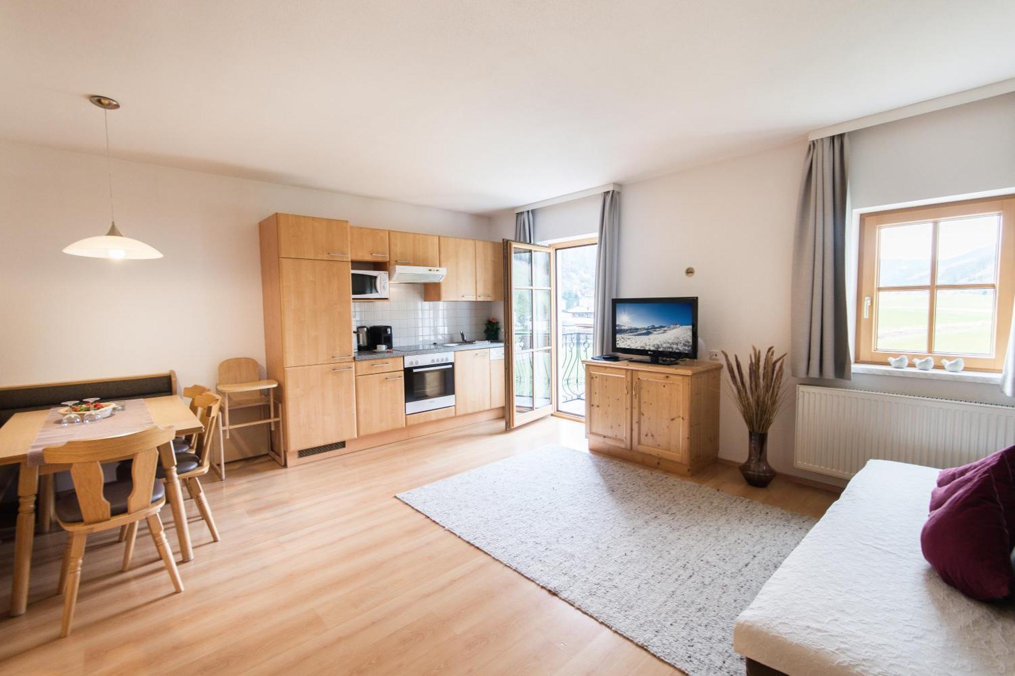 Haus Bliem Apartment Flachau Bagian luar foto